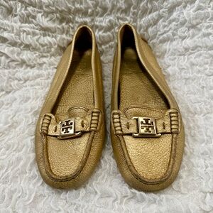 Tory Burch Gold Loafers Size 7